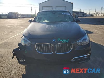 Piąte zdjęcie samochodu w środku: 2017 BMW 535 IGT VIN:WBA5M2C35HG499339 - miniatura