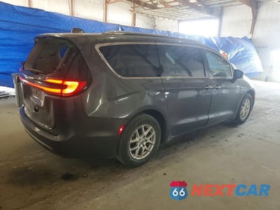 Trzecie zdjęcie samochodu z tyłu: 2021 CHRYSLER PACIFICA TOURING L VIN:2C4RC1BG4MR565460 - miniatura