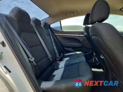 Zdjęcie 10 z 12 samochodu: 2019 HYUNDAI ELANTRA SE VIN:5NPD74LF6KH437933 - miniatura