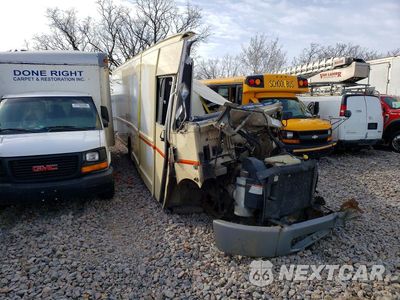 Czwarte zdjęcie samochodu z boku: 2014 FREIGHTLINER MT45 DELIVERY TRUCK VIN:4UZAAPDU8ECFV9002 - miniatura