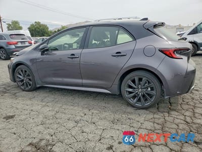 Drugie zdjęcie samochodu z przodu: 2024 TOYOTA COROLLA HATCHBACK XSE VIN:JTNC4MBE4R3230052 - miniatura