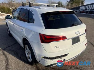 Trzecie zdjęcie samochodu z tyłu: 2024 AUDI Q5 PREMIUM 40 VIN:WA1ABAFY0R2050717 - miniatura