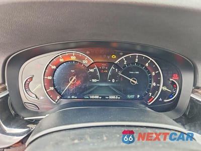 Zdjęcie 9 z 12 samochodu: 2017 BMW 530 XI VIN:WBAJA7C30HG906567 - miniatura