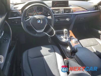 Zdjęcie 8 z 12 samochodu: 2014 BMW 328 D VIN:WBA3D3C59EK156699 - miniatura