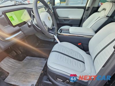 Zdjęcie 7 z 12 samochodu: 2026 RIVIAN R1S ADVENTURE VIN:7PDSGCBA7TN083776 - miniatura