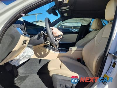 Zdjęcie 7 z 11 samochodu: 2024 BMW 330XI VIN:3MW89FF05R8E04317 - miniatura