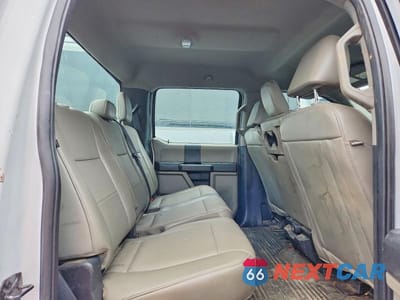 Zdjęcie 10 z 11 samochodu: 2022 FORD F350 SUPER DUTY VIN:1FT8W3B65NEE20237 - miniatura