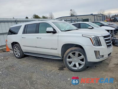 Czwarte zdjęcie samochodu z boku: 2020 CADILLAC ESCALADE ESV LUXURY VIN:1GYS4HKJ4LR130505 - miniatura