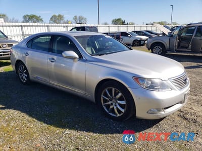 Czwarte zdjęcie samochodu z boku: 2007 LEXUS LS 460 L VIN:JTHGL46F575007000 - miniatura