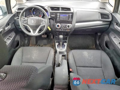 Zdjęcie 8 z 12 samochodu: 2020 HONDA FIT LX VIN:3HGGK5H46LM723139 - miniatura