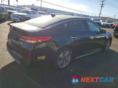 Trzecie zdjęcie samochodu z tyłu: 2018 KIA OPTIMA PLUG-IN HYBRID EX VIN:KNAGV4LD1J5026131 - miniatura