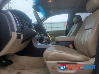 Zdjęcie 7 z 13 samochodu: 2010 TOYOTA SEQUOIA LIMITED VIN:5TDJY5G1XAS038052 - miniatura