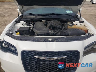 Zdjęcie 11 z 11 samochodu: 2015 CHRYSLER 300 S VIN:2C3CCAGG9FH803413 - miniatura