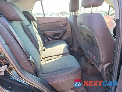 Zdjęcie 11 z 12 samochodu: 2018 CHEVROLET TRAX LS VIN:3GNCJNSB1JL307145 - miniatura