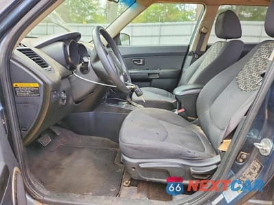 Zdjęcie 7 z 12 samochodu: 2011 KIA SOUL + VIN:KNDJT2A22B7312208 - miniatura