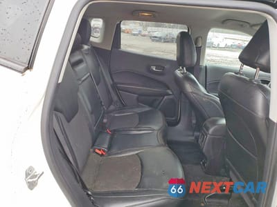 Zdjęcie 10 z 12 samochodu: 2019 JEEP COMPASS LATITUDE VIN:3C4NJDBB5KT734129 - miniatura