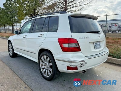 Trzecie zdjęcie samochodu z tyłu: 2012 MERCEDES-BENZ GLK 350 VIN:WDCGG5GBXCF846436 - miniatura
