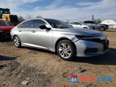 Czwarte zdjęcie samochodu z boku: 2019 HONDA ACCORD LX VIN:1HGCV1F14KA043436 - miniatura