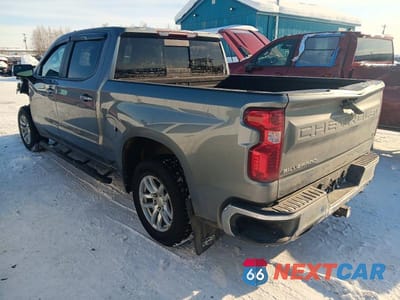 Drugie zdjęcie samochodu z przodu: 2020 CHEVROLET SILVERADO K1500 LT VIN:3GCUYDED7LG231197 - miniatura