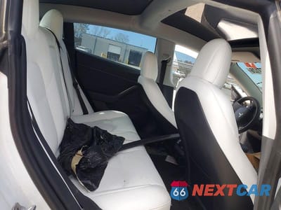 Zdjęcie 10 z 11 samochodu: 2021 TESLA MODEL 3 VIN:5YJ3E1EA4MF032219 - miniatura