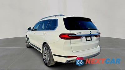 Trzecie zdjęcie samochodu z tyłu: 2020 BMW X7 XDRIVE40I VIN:5UXCW2C05L9A03738 - miniatura