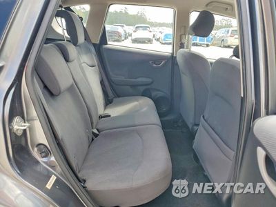 Zdjęcie 10 z 12 samochodu: 2013 HONDA FIT VIN:JHMGE8G31DC024308 - miniatura