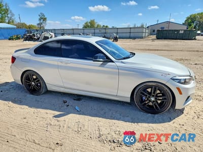 Czwarte zdjęcie samochodu z boku: 2020 BMW M240I VIN:WBA2J5C06L7E78501 - miniatura