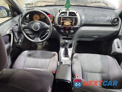 Zdjęcie 8 z 12 samochodu: 2001 TOYOTA RAV4 BASE VIN:JTEHH20V216002698 - miniatura