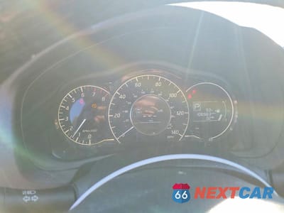 Zdjęcie 9 z 14 samochodu: 2016 NISSAN VERSA NOTE SR VIN:3N1CE2CP2GL367663 - miniatura