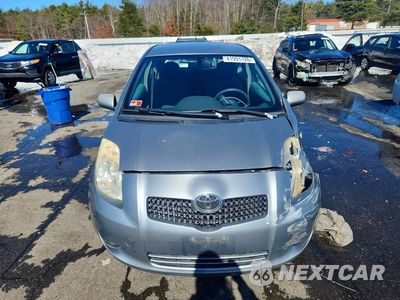 Piąte zdjęcie samochodu w środku: 2007 TOYOTA YARIS BASE VIN:JTDJT903X75115289 - miniatura