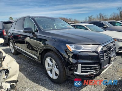 Czwarte zdjęcie samochodu z boku: 2024 AUDI Q7 PREMIUM VIN:WA1ACBF7XRD008022 - miniatura