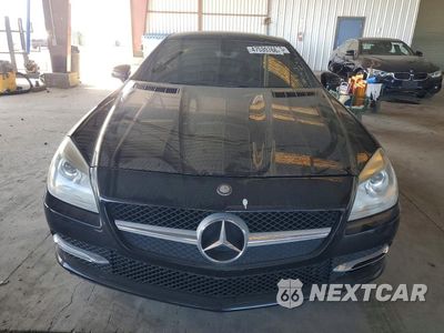 Piąte zdjęcie samochodu w środku: 2012 MERCEDES-BENZ SLK 350 VIN:WDDPK5HA8CF012942 - miniatura
