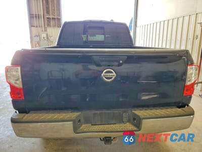 Zdjęcie 6 z 11 samochodu: 2017 NISSAN TITAN XD SV VIN:1N6BA1F32HN533301 - miniatura