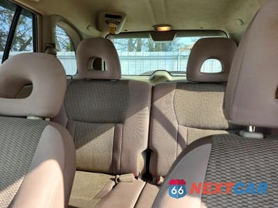 Zdjęcie 10 z 14 samochodu: 2004 TOYOTA RAV4 BASE VIN:JTEHD20V646014420 - miniatura
