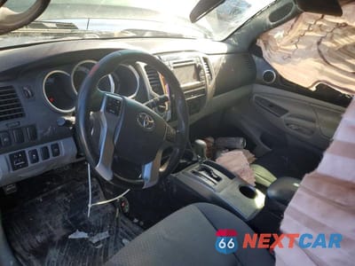 Zdjęcie 8 z 11 samochodu: 2013 TOYOTA TACOMA VIN:5TFUU4EN3DX056769 - miniatura