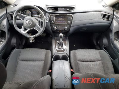 Zdjęcie 8 z 12 samochodu: 2020 NISSAN ROGUE SV VIN:KNMAT2MVXLP521297 - miniatura
