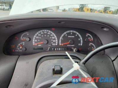 Zdjęcie 9 z 12 samochodu: 2002 FORD F150 SUPERCREW VIN:1FTRW08L12KD39197 - miniatura