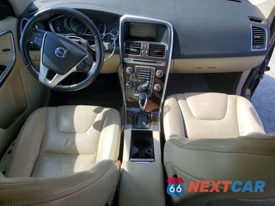 Zdjęcie 8 z 14 samochodu: 2014 VOLVO XC60 3.2 VIN:YV4952DL2E2510142 - miniatura