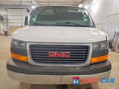 Piąte zdjęcie samochodu w środku: 2018 GMC SAVANA 2500 DELIVERY VAN VIN:1GTW7AFG8J1910264 - miniatura