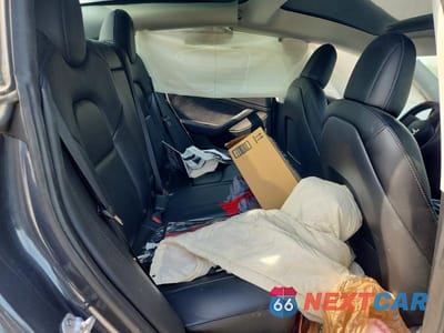 Zdjęcie 10 z 12 samochodu: 2022 TESLA MODEL 3 VIN:5YJ3E1EA7NF285942 - miniatura