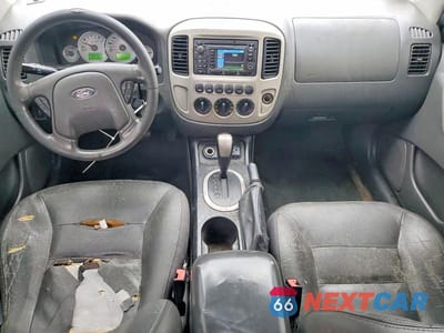 Zdjęcie 8 z 12 samochodu: 2007 FORD ESCAPE HEV VIN:1FMCU49H57KB34479 - miniatura