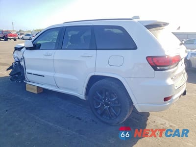 Drugie zdjęcie samochodu z przodu: 2022 JEEP GRAND CHEROKEE LAREDO E VIN:1C4RJFAG8NC148275 - miniatura