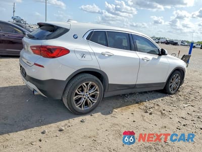 Trzecie zdjęcie samochodu z tyłu: 2020 BMW X2 SDRIVE28I VIN:WBXYH9C0XL5P35106 - miniatura