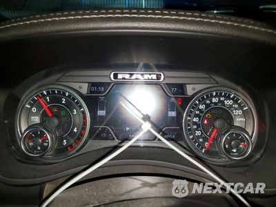 Zdjęcie 9 z 14 samochodu: 2019 RAM 3500 LARAMIE VIN:3C63R3JL5KG715763 - miniatura