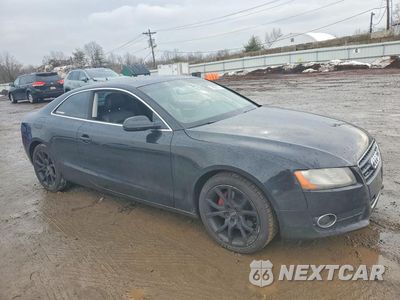 Czwarte zdjęcie samochodu z boku: 2012 AUDI A5 PREMIUM VIN:WAUCFAFR2CA003808 - miniatura