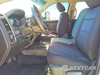 Zdjęcie 7 z 11 samochodu: 2015 RAM 2500 ST VIN:3C6UR5HL4FG576785 - miniatura