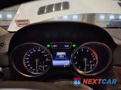 Zdjęcie 9 z 12 samochodu: 2014 MERCEDES-BENZ GL 450 4MATIC VIN:4JGDF7CE3EA309877 - miniatura