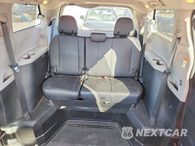 Zdjęcie 10 z 14 samochodu: 2019 TOYOTA SIENNA SE 8-PASSENGER VIN:5TDXZ3DC6KS985561 - miniatura