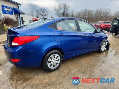 Trzecie zdjęcie samochodu z tyłu: 2016 HYUNDAI ACCENT SE VIN:KMHCT4AE2GU961509 - miniatura