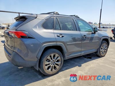 Trzecie zdjęcie samochodu z tyłu: 2023 TOYOTA RAV4 XLE PREMIUM VIN:2T3C1RFV8PC229535 - miniatura